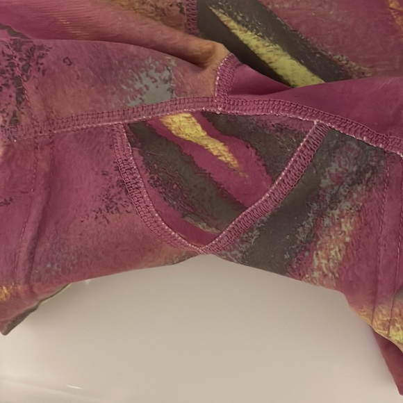 Oakley O’hydrailx running/workout shorts size M - Picture 3 of 12